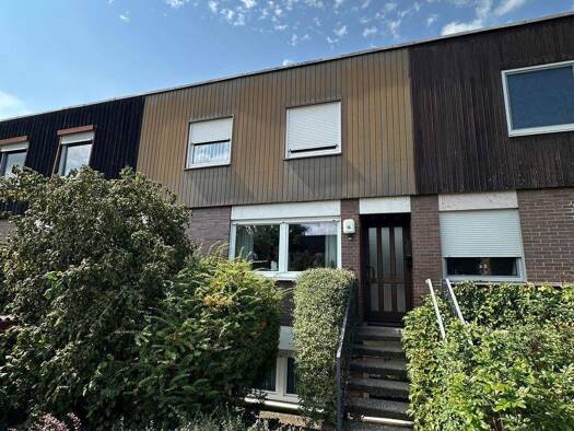 Reihenmittelhaus zum Kauf 299.772 € 7 Zimmer 110,1 m² 208 m² Grundstück Marienberg Nürnberg 90411