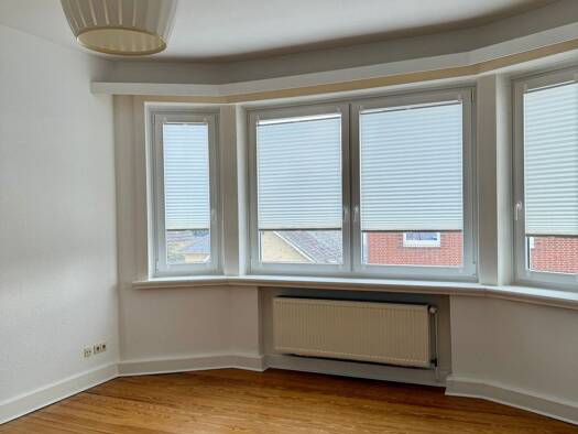 Wohnung zur Miete 1.050 € 4 Zimmer 110 m² Geschoss 2/4 frei ab sofort Cuxhaven 27472