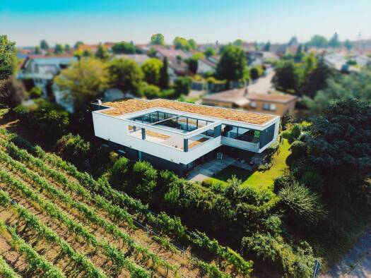 Einfamilienhaus zum Kauf 1.599.000 € 7 Zimmer 333 m² 798 m² Grundstück frei ab 01.12.2026 Neckarwestheim 74382
