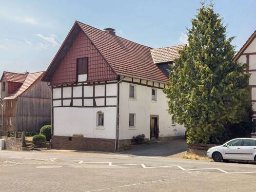 Einfamilienhaus zum Kauf 85.000 € 6 Zimmer 158 m² 995 m² Grundstück Viesebeck Wolfhagen 34466