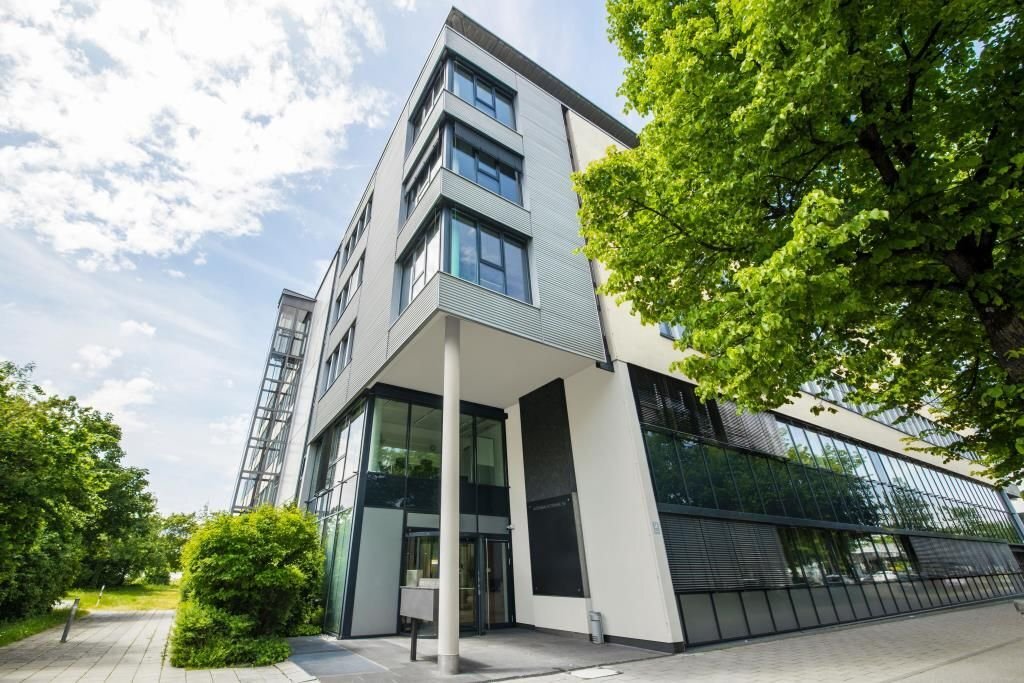 Bürogebäude zur Miete 18 € 1.393 m²<br/>Bürofläche ab 400 m²<br/>Teilbarkeit Obersendling München 81379