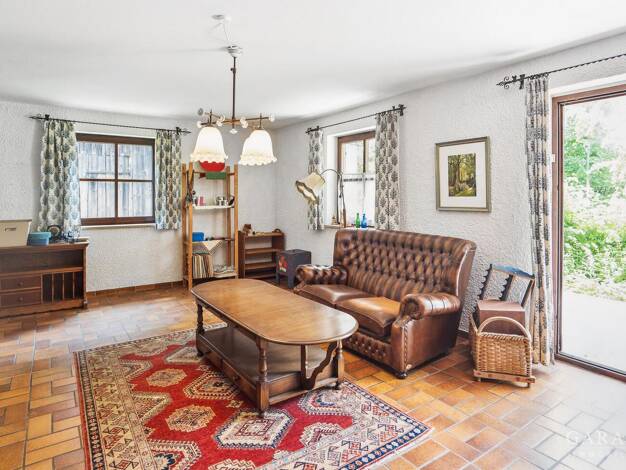 Einfamilienhaus zum Kauf 380.000 € 7 Zimmer 162 m² 1.400 m² Grundstück Rotthalmünster 94094