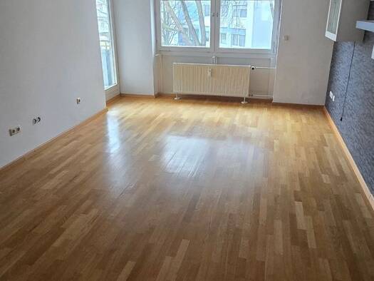 Wohnung zum Kauf provisionsfrei 389.000 € 3,5 Zimmer 82 m² Geschoss 1/7 Hofangerweg West Landshut 84034