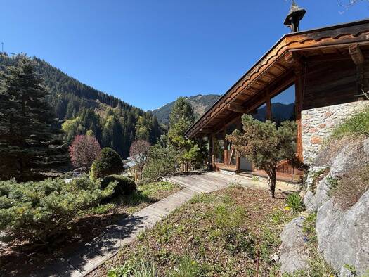 Villa zum Kauf 1.600.000 € 5 Zimmer 200 m² 1.459 m² Grundstück Viehhofen 5752