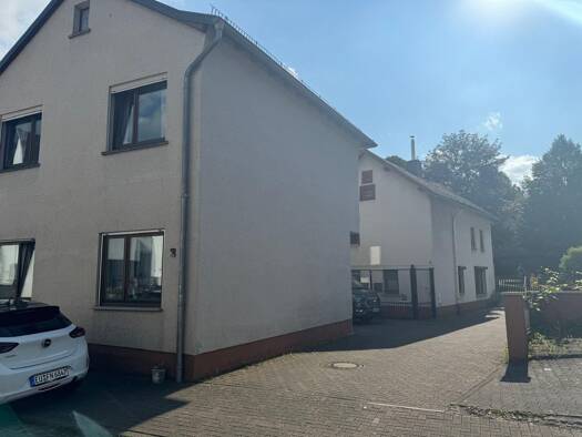 Einfamilienhaus zur Miete 820 € 4,5 Zimmer 102 m² frei ab 01.08.2026 Weinbach 35796