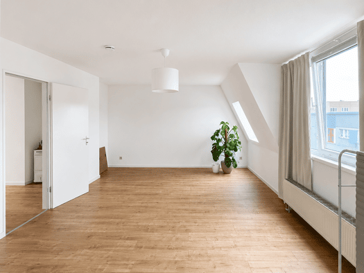 Wohnung zur Miete 510 € 2 Zimmer 76,7 m² 3. Geschoss Burgstraße 55 Bitterfeld Bitterfeld-Wolfen 06749