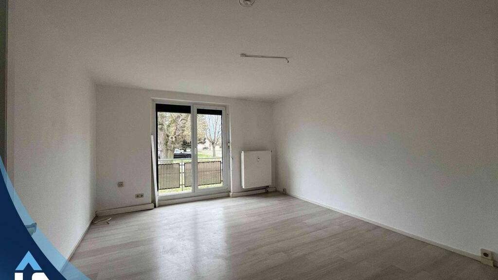 Wohnung zur Miete 300 € 3 Zimmer 58,1 m² EG frei ab 01.06.2026 Parchener Straße 28a Parey Parey , Elbe 39317