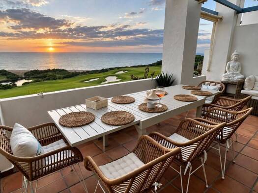 Villa zur Miete 2.500 € 3 Zimmer 145 m² La Línea de la Concepción 04830