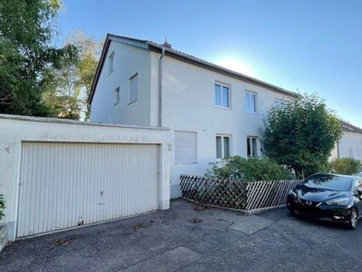 Mehrfamilienhaus zum Kauf 760.000 € 10 Zimmer 243,7 m² 473 m² Grundstück Stadtgebiet Göppingen 73033