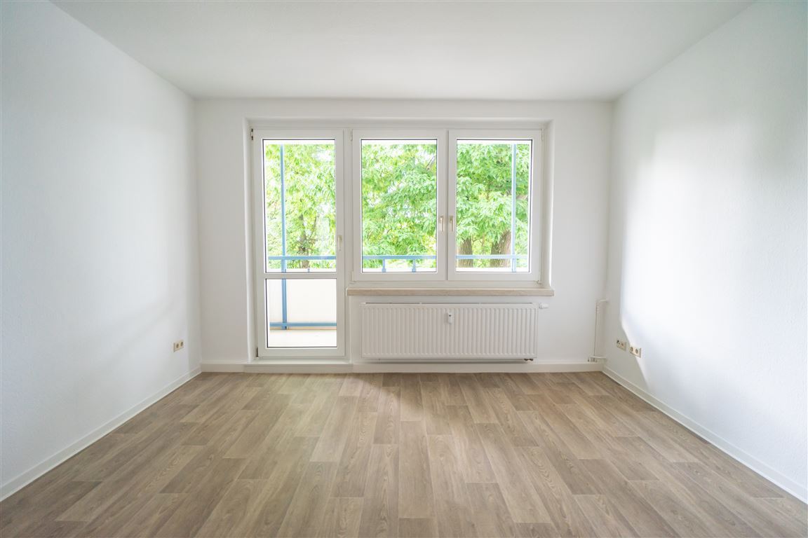 Wohnung zur Miete 357 € 3 Zimmer 60,5 m²<br/>Wohnfläche 2.<br/>Geschoss ab sofort<br/>Verfügbarkeit Reichsstraße 12b Kaßberg 910 Chemnitz 09112