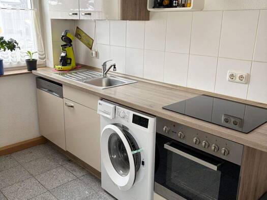 Wohnung zur Miete 930 € 4 Zimmer 98 m² 1. Geschoss frei ab 01.05.2026 Volkach 97332