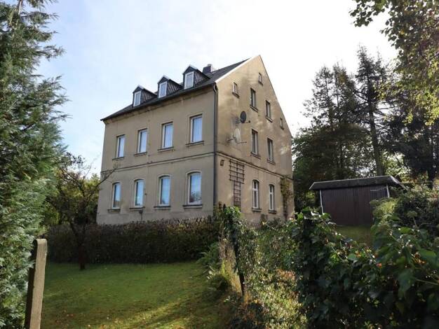 Mehrfamilienhaus zum Kauf 69.000 € 10 Zimmer 180 m² 1.130 m² Grundstück frei ab sofort Lichtenstein Lichtenstein 09350