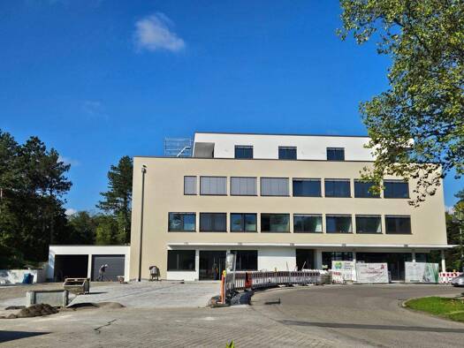 Bürogebäude zum Kauf provisionsfrei als Kapitalanlage geeignet 1.525.000 € 331,8 m² Badstrasse Bad Bellingen 79415