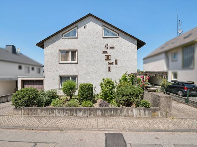 Mehrfamilienhaus zum Kauf 464.500 € 10 Zimmer 218 m² 403 m² Grundstück Mülheim Mülheim-Kärlich 56218