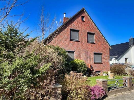 Einfamilienhaus zum Kauf 289.000 € 6 Zimmer 127 m² 727 m² Grundstück Fedderwardergroden Wilhelmshaven 26388