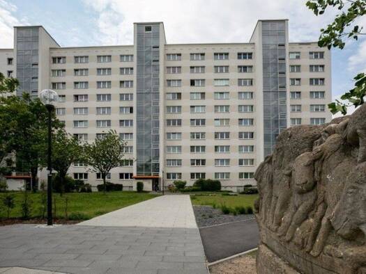 Wohnung zur Miete 682 € 3 Zimmer 79,9 m² 2. Geschoss frei ab 24.10.2026 Berzdorfer Straße 14 Prohlis-Nord Ortsamtsbereich Prohlis 01239