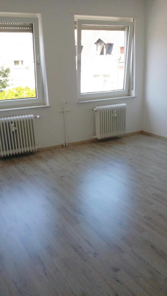 Wohnung zum Kauf 95.000 € 3 Zimmer 80 m²<br/>Wohnfläche 2.<br/>Geschoss Westl. Stadtgeb. -Schachen-Am Mühlberg Pirmasens 66954