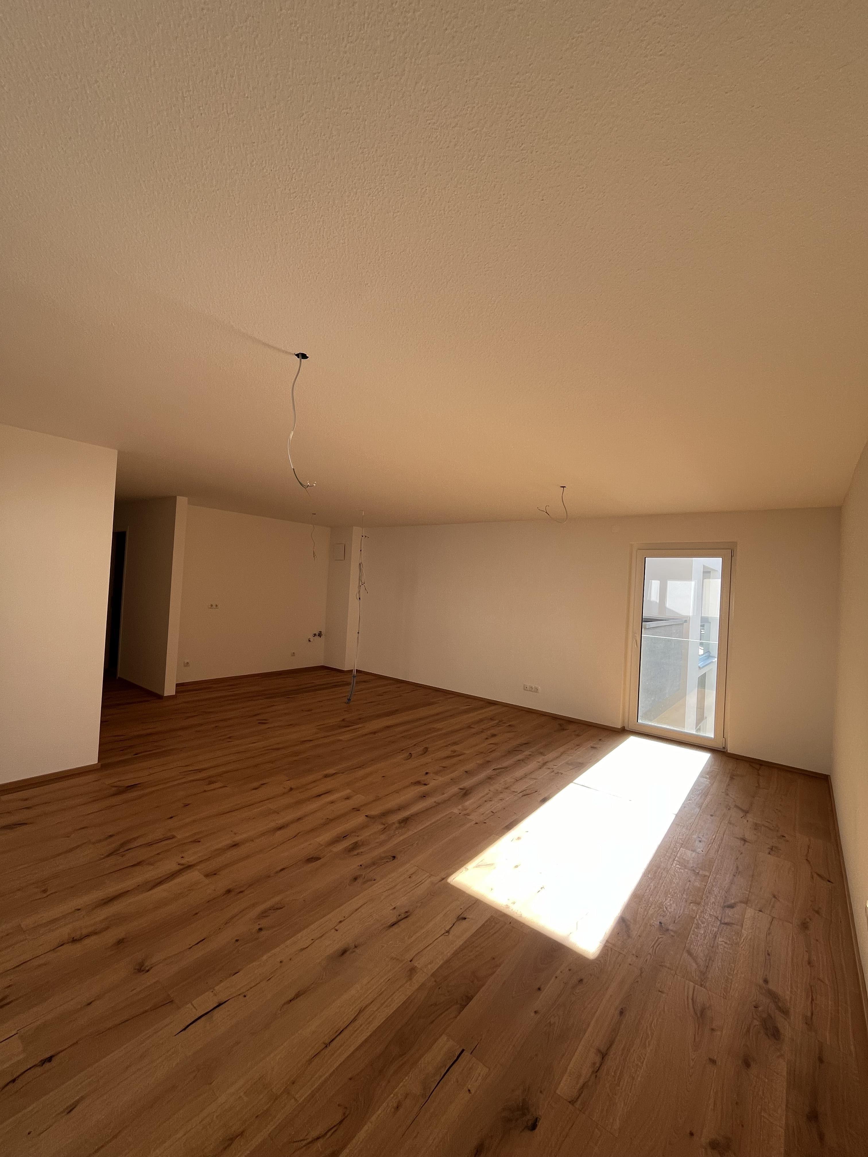 Wohnung zur Miete 1.473 € 3 Zimmer 83,1 m²<br/>Wohnfläche 4.<br/>Geschoss ab sofort<br/>Verfügbarkeit Weststadt Ulm 89077