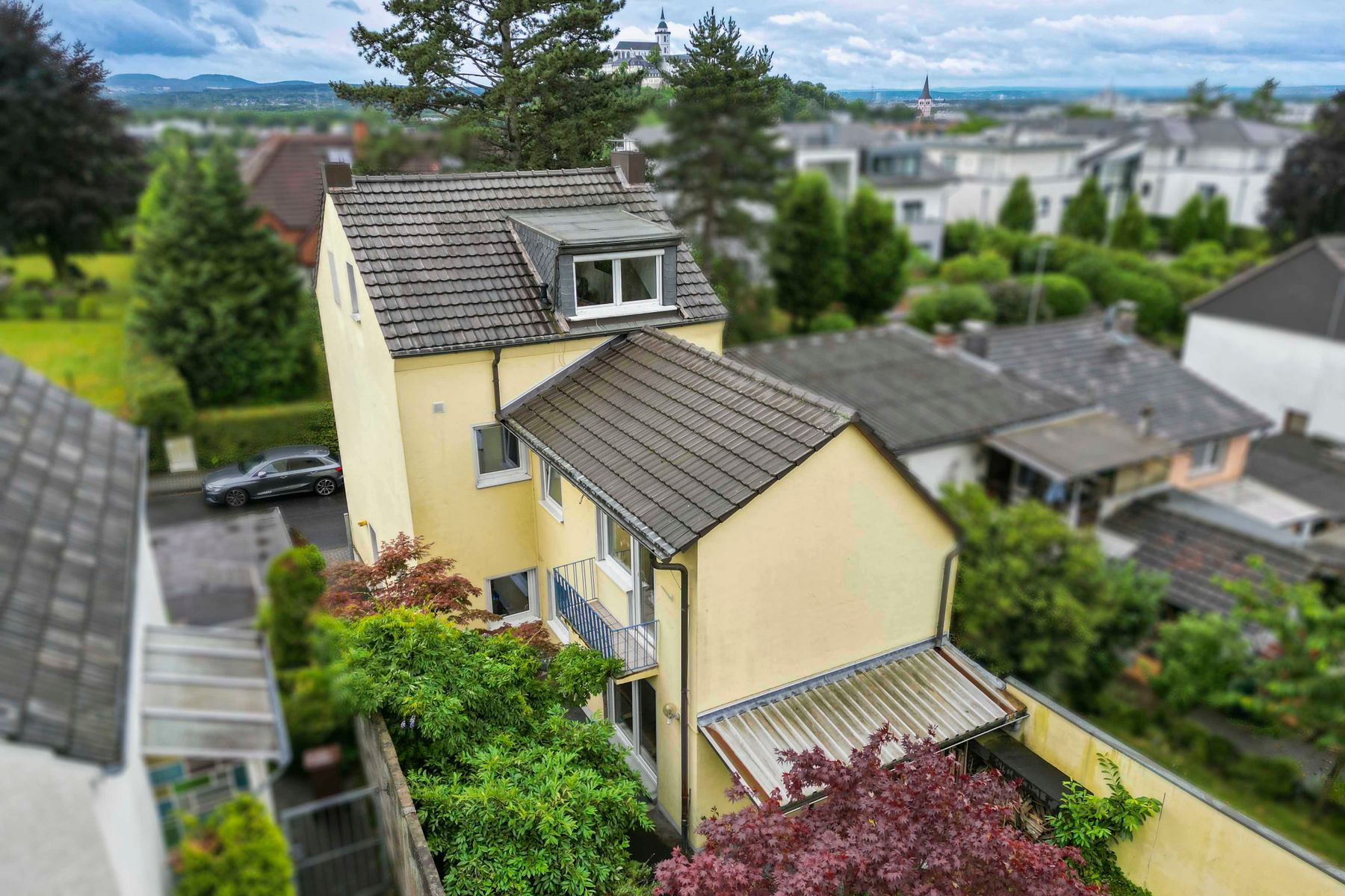 Einfamilienhaus zum Kauf 599.500 € 5 Zimmer 150,3 m²<br/>Wohnfläche 430,3 m²<br/>Grundstück Wahllokal 70 Siegburg 53721