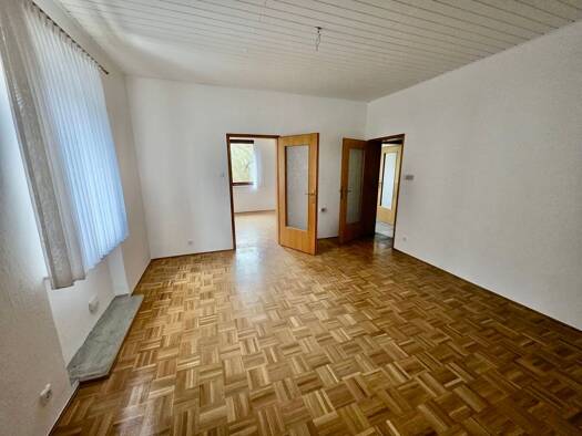 WG-Zimmer zur Miete 1.050 € 3 Zimmer 78 m² Geschoss 1/3 frei ab sofort Sonnenberg Wiesbaden 65193