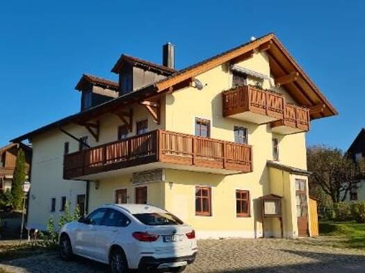 Büro-/Praxisfläche zur Miete provisionsfrei 990 € 2 Zimmer 126 m² Bürofläche Griesbach Bad Griesbach i.Rottal 94086