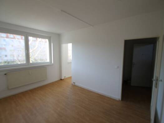 Studio zur Miete 196 € 1 Zimmer 25,1 m² 2. Geschoss Krummacherring 9 Bernburg Bernburg (Saale) 06406