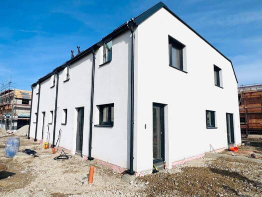 Doppelhaushälfte zum Kauf provisionsfrei 449.000 € 5 Zimmer 119,9 m² Margeritenweg 4 Guntramsdorf 2353