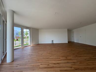Wohnung zur Miete 1.245 € 3 Zimmer 91,9 m² EG Schlesierstraße 4 Bönnigheim Bönnigheim 74357