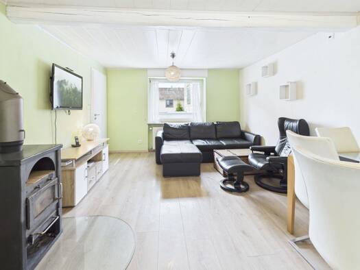 Doppelhaushälfte zum Kauf 179.000 € 3 Zimmer 108 m² 229 m² Grundstück frei ab sofort Holzappel 56379
