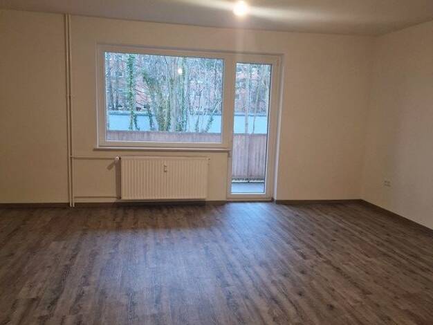Wohnung zur Miete 580 € 2 Zimmer 61,1 m² 3. Geschoss frei ab 02.08.2025 Tilsitstr. 35 Kücknitz Lübeck 23569
