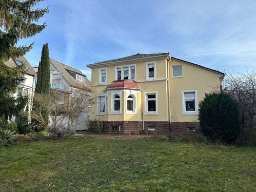 Mehrfamilienhaus zum Kauf 1.190.000 € 8 Zimmer 258 m² 801 m² Grundstück Ettlingen 76275