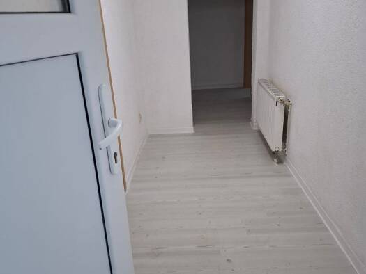 Wohnung zur Miete 900 € 2,5 Zimmer 65 m² 2 Geschosse frei ab sofort Raunheim 65479