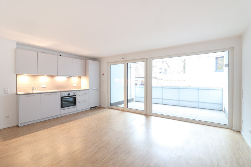 Wohnung zur Miete 1.161 € 4 Zimmer 87,3 m²<br/>Wohnfläche 1.<br/>Geschoss 01.02.2025<br/>Verfügbarkeit Reutlinger Straße 74 Metzingen Metzingen 72555