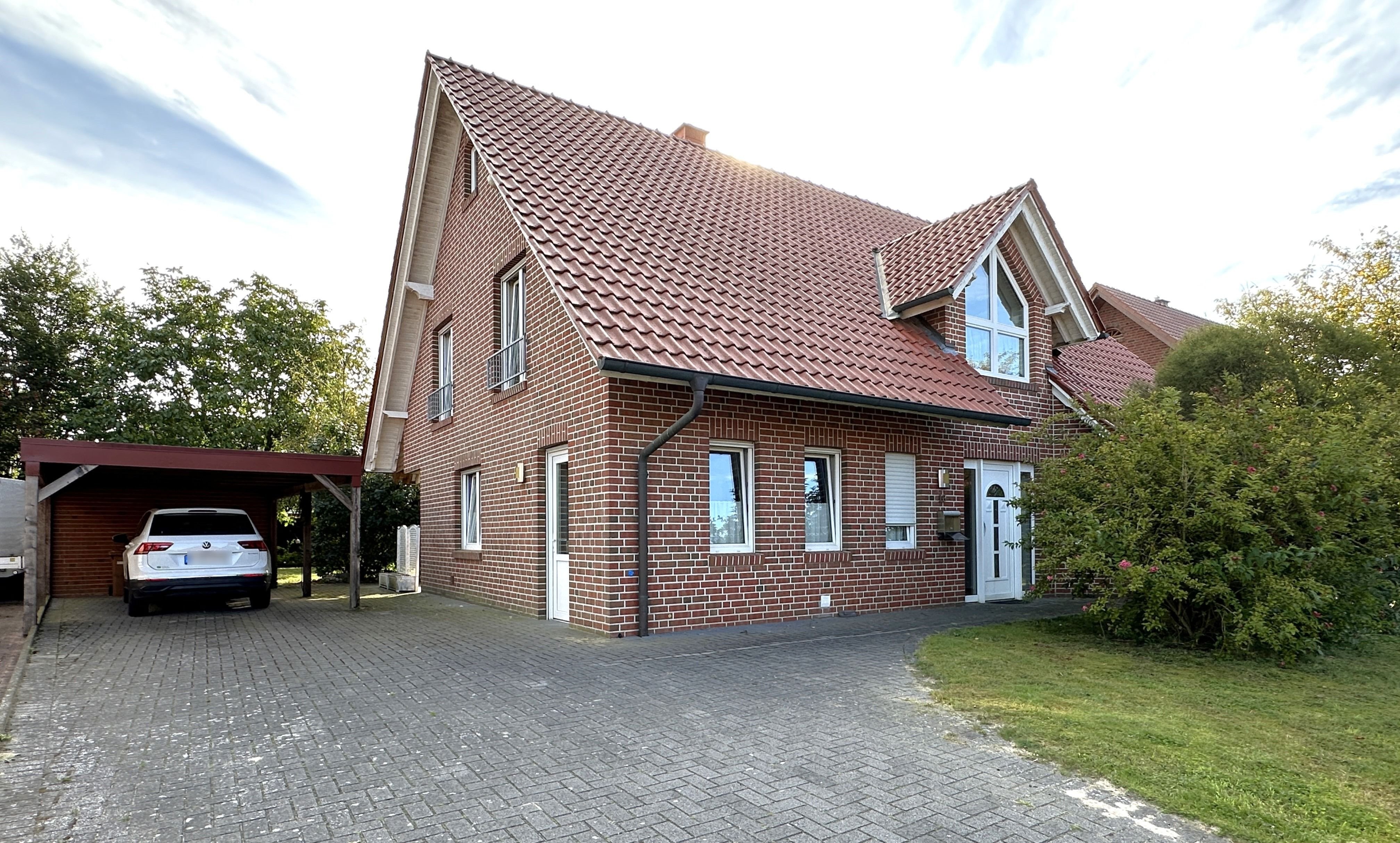 Einfamilienhaus zum Kauf 275.000 € 6 Zimmer 181,5 m²<br/>Wohnfläche 764 m²<br/>Grundstück Klein Berßen 49777