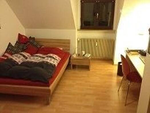 WG-Zimmer zur Miete auf Zeit 385 € 15 m² EG frei ab 12.10.2026 Lohr Lohr am Main 97816