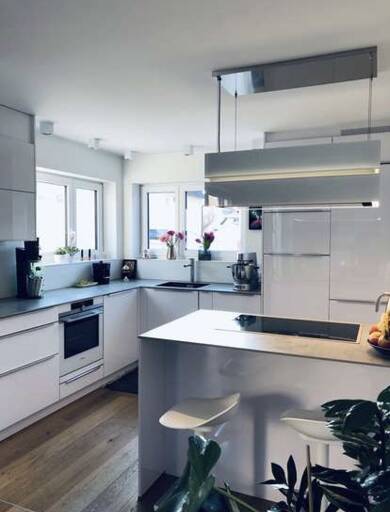 Haus zur Miete 3.250 € 7 Zimmer 170 m² 280 m² Grundstück Denkendorf 73770