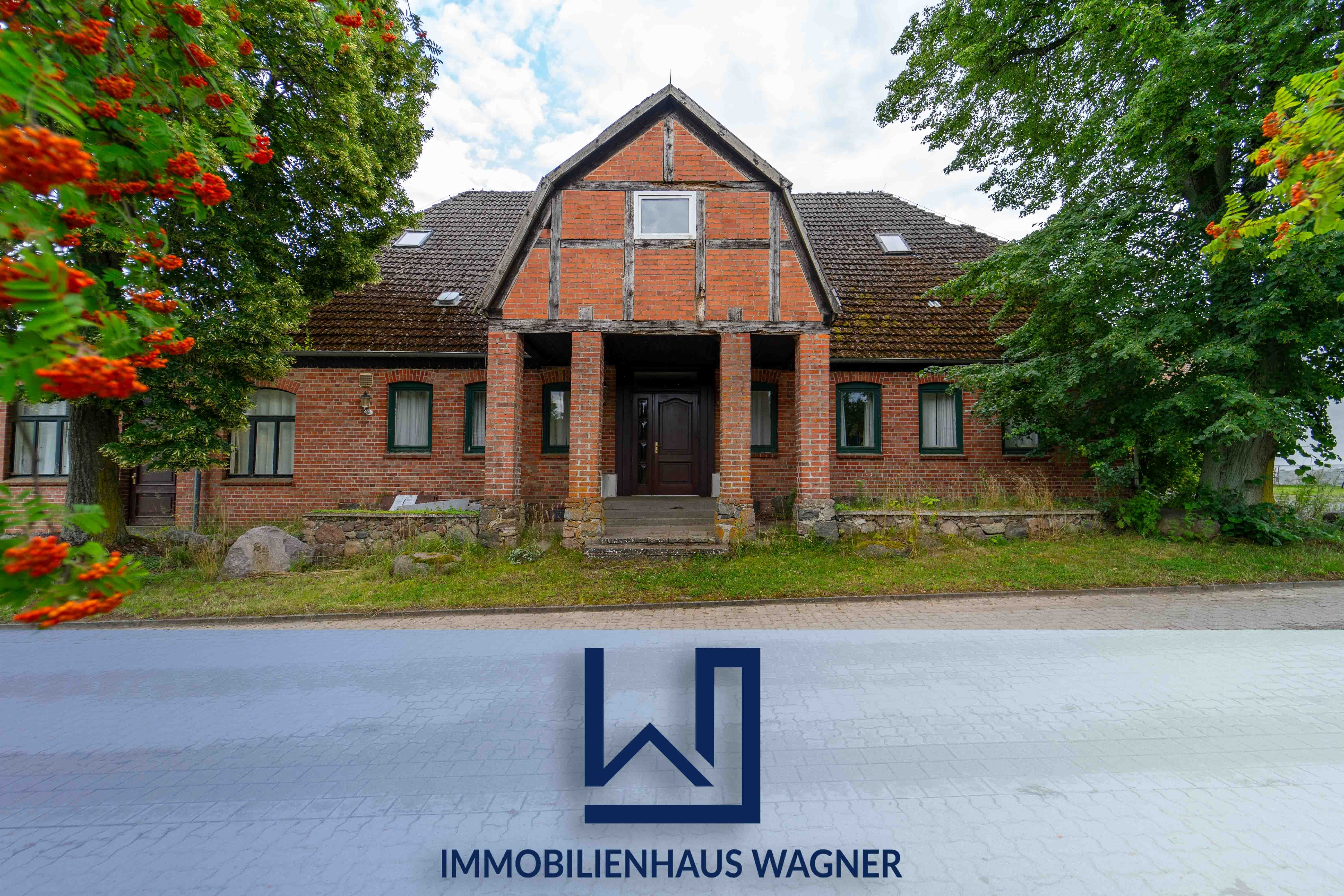 Haus zum Kauf 399.000 € 30 Zimmer 700 m²<br/>Wohnfläche 3.448 m²<br/>Grundstück Cantnitz Feldberger Seenlandschaft 17258