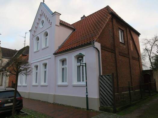 Mehrfamilienhaus zum Kauf 227.000 € 1 Zimmer 259 m² 292 m² Grundstück frei ab sofort Hagenow 19230