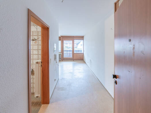 Wohnung zur Miete 570 € 2,5 Zimmer 57 m² frei ab sofort Königsfeld Königsfeld im Schwarzwald 78126