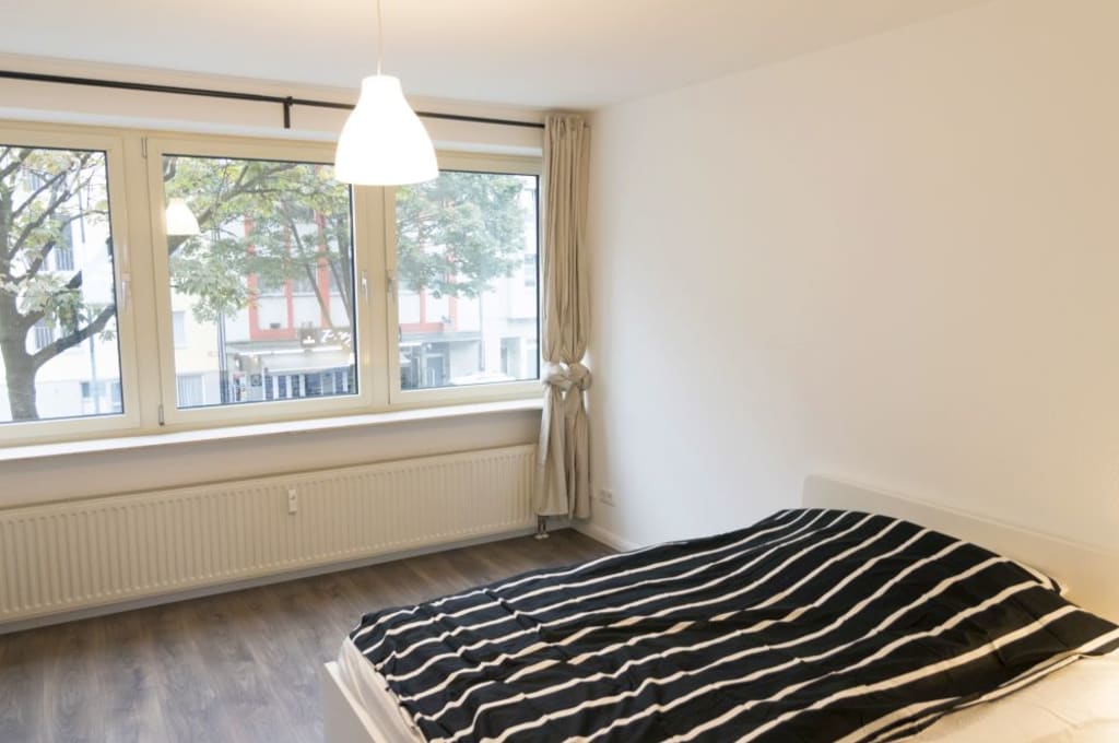 Wohnung zur Miete Wohnen auf Zeit 715 € 5 Zimmer 15 m²<br/>Wohnfläche 04.04.2025<br/>Verfügbarkeit Karlstraße 14 Stadtmitte Düsseldorf 40210