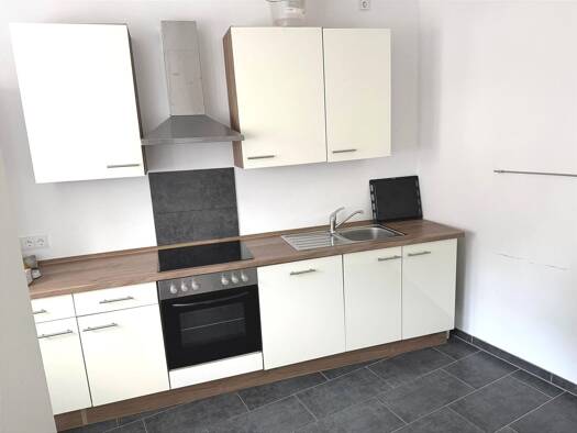 Wohnung zur Miete 775 € 3 Zimmer 92,3 m² EG frei ab sofort Welschbilliger Straße 17 Kordel 54306