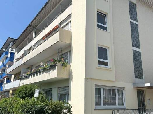 Haus zum Kauf als Kapitalanlage geeignet 769.000 € 12 Zimmer 371 m² 286 m² Grundstück teilbar ab 371 m² Singen 78224