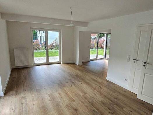 Wohnung zum Kauf 657.300 € 4 Zimmer 109,6 m² Rissen Hamburg 22559