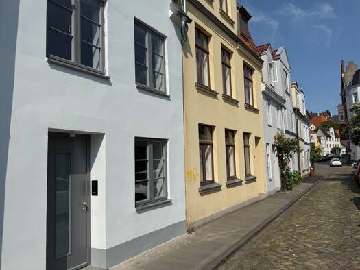 Wohnanlage zum Kauf provisionsfrei als Kapitalanlage geeignet 510.000 € 95 m² 48 m² Grundstück Innenstadt Lübeck 23552