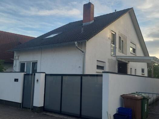 Einfamilienhaus zum Kauf 256.000 € 4 Zimmer 130,7 m² 475 m² Grundstück Altlußheim 68804