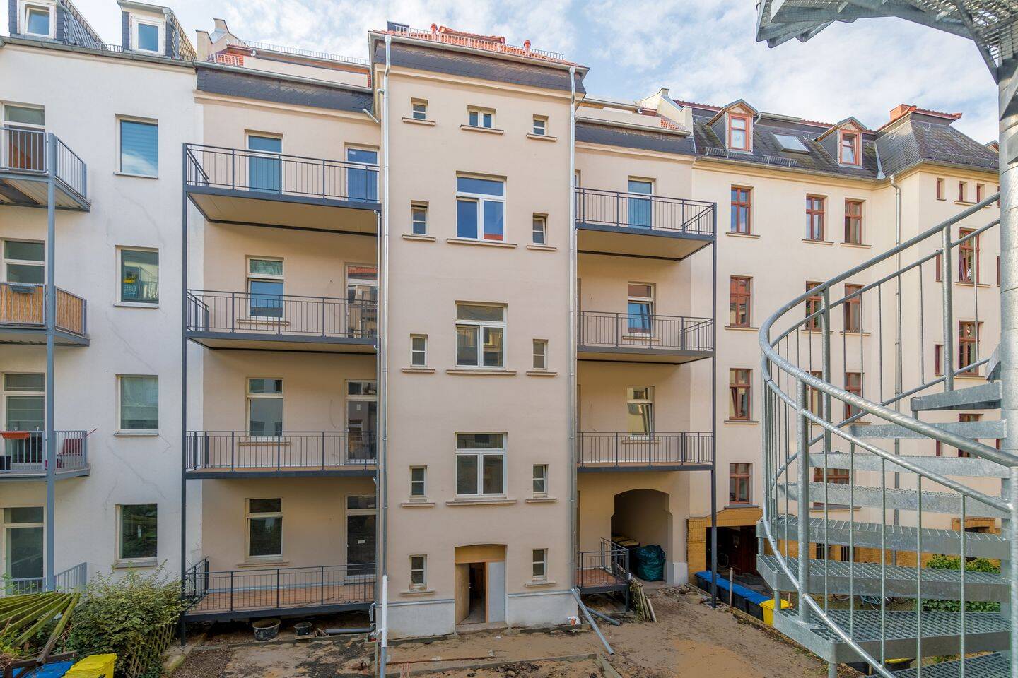 Property thumbnail 14