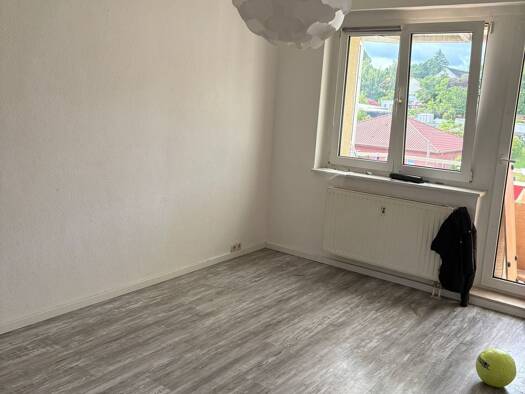 Wohnung zur Miete 350 € 2 Zimmer 52,8 m² 3. Geschoss frei ab sofort Am Hainberg 5a Mihla Amt Creuzburg / Mihla 99831