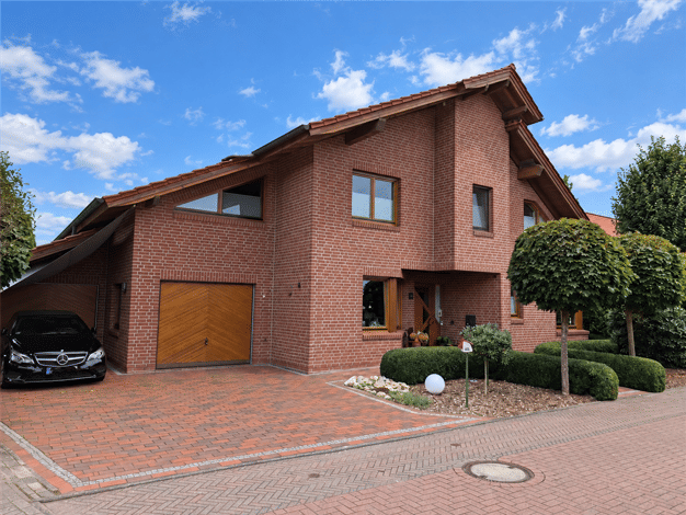 Einfamilienhaus zum Kauf 529.000 € 6 Zimmer 245,4 m² 706 m² Grundstück frei ab 01.07.2027 Jeddeloh II Edewecht 26188