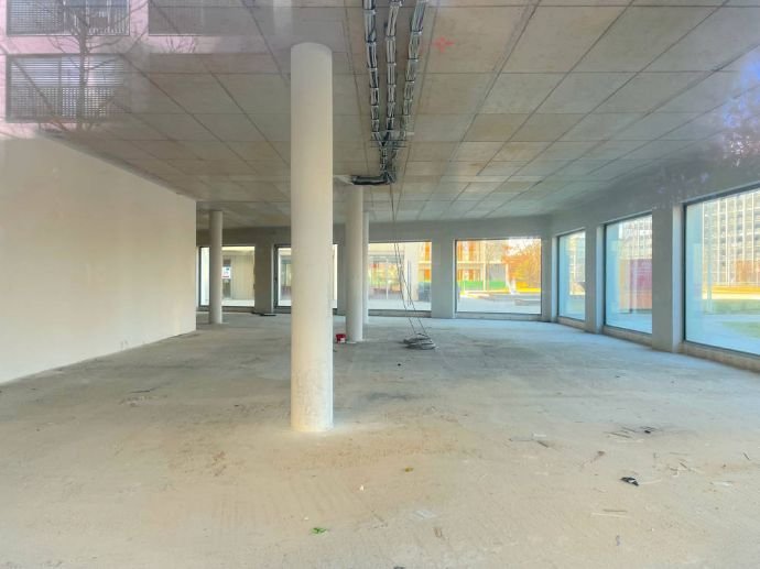 Ladenfläche zur Miete provisionsfrei 22 € 582,1 m²<br/>Verkaufsfläche Alte Heide - Hirschau München 80807