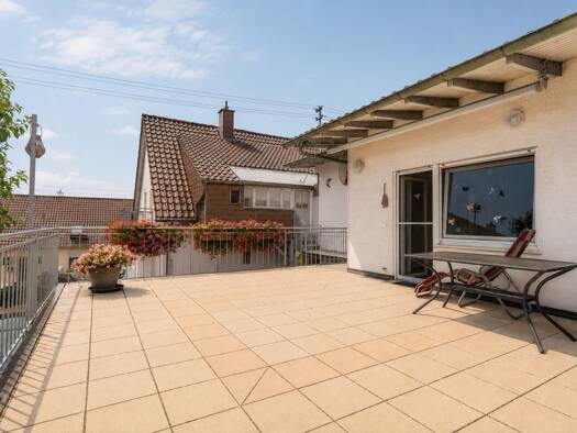 Doppelhaushälfte zum Kauf 349.000 € 6 Zimmer 156 m² 562 m² Grundstück Flehingen Oberderdingen 75038